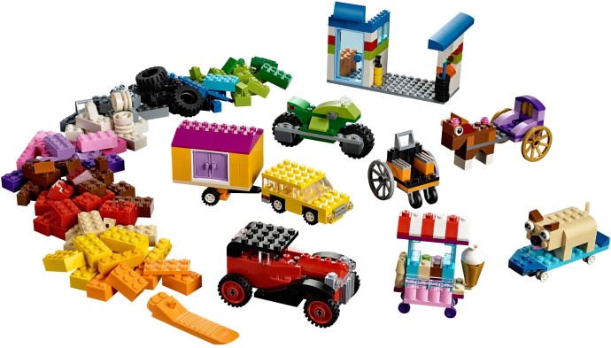 Конструктор LEGO (ЛЕГО) Classic 10715 Bricks on a Roll
