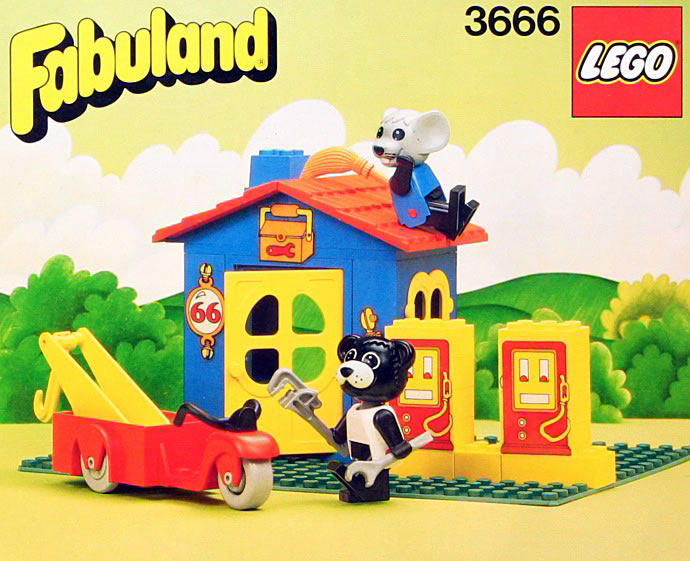 Конструктор LEGO (ЛЕГО) Fabuland 3666 Billy Bear and Mortimer Mouse's  Service Station