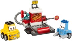 LEGO Juniors 10732 Guido and Luigi's Pit Stop