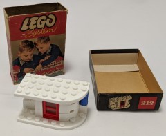 LEGO System 212 Small House - Left Set