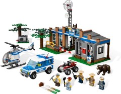 LEGO City 4440 Forest Police Station