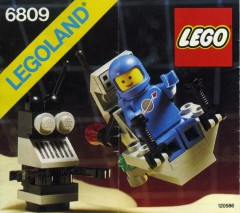 LEGO Space 6809 XT-5 and Droid