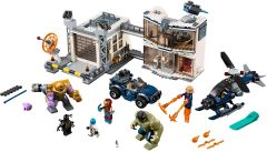 LEGO Marvel Super Heroes 76131 Avengers Compound Battle