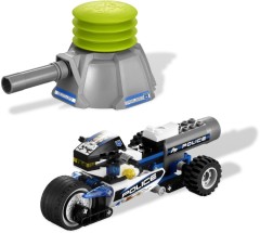 LEGO Racers 8221 Storming Enforcer